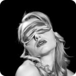 Sex & Mischief Satin Blindfold in Red